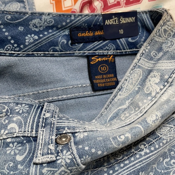 Seven7 Paisley Jeans - Picture 3 of 5